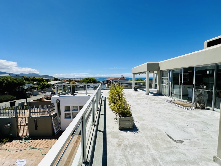 4 Bedroom Property for Sale in Vermont Western Cape
